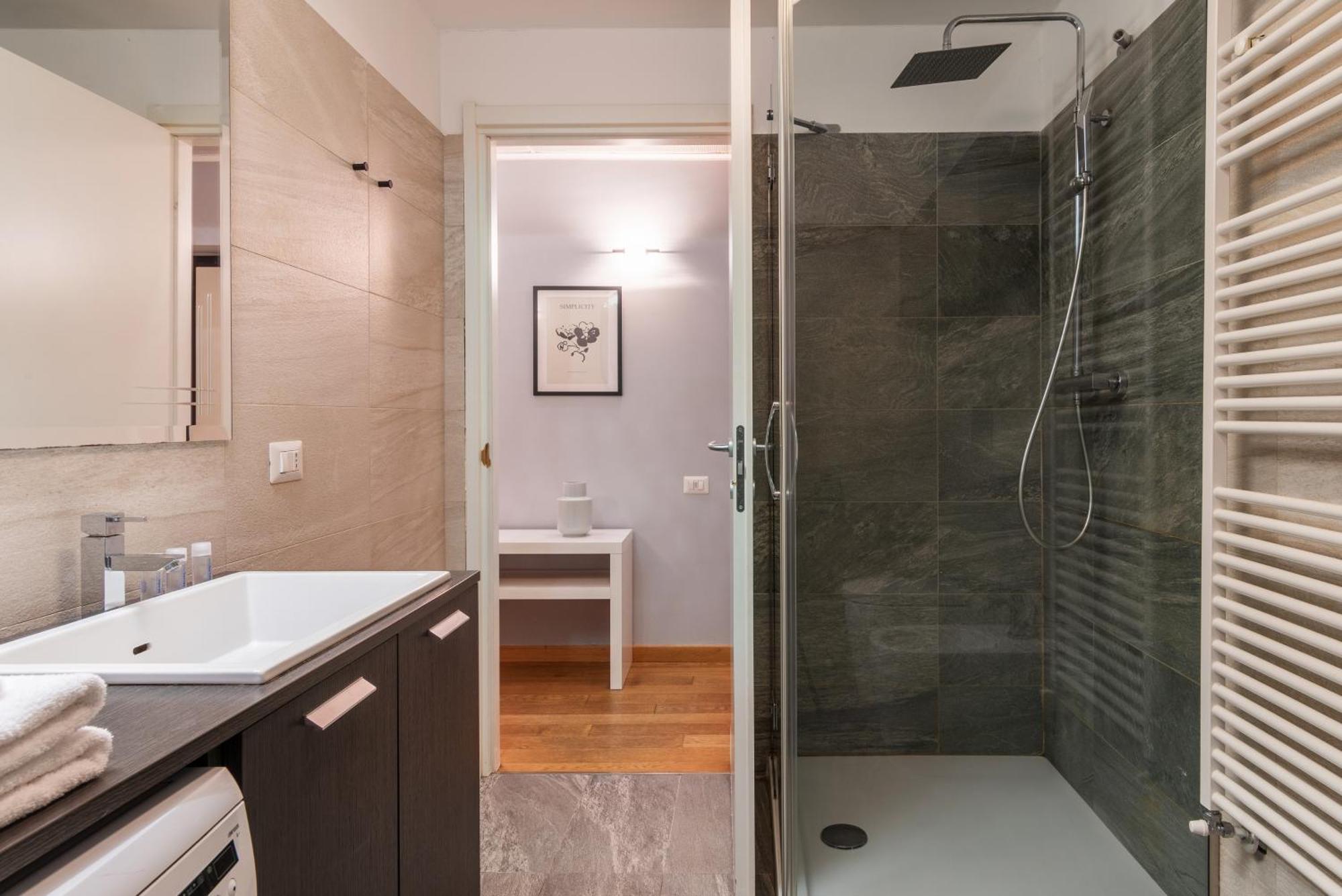 Easyhomes - Spiga Appartement